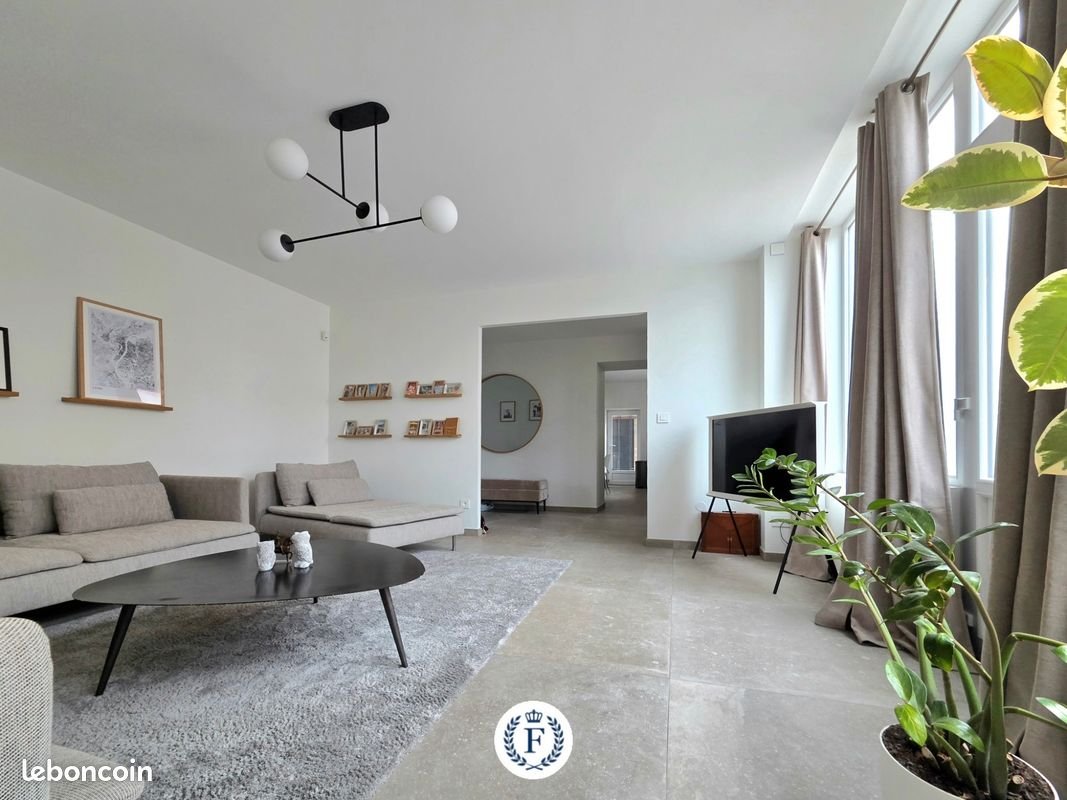 Maison à vendre, 200m², Monsols