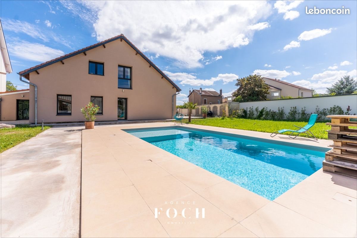 Maison à vendre, 340m², Neuves-Maisons