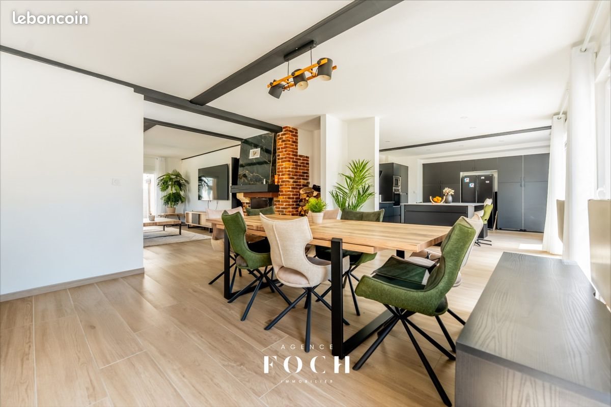 Maison à vendre, 340m², Neuves-Maisons