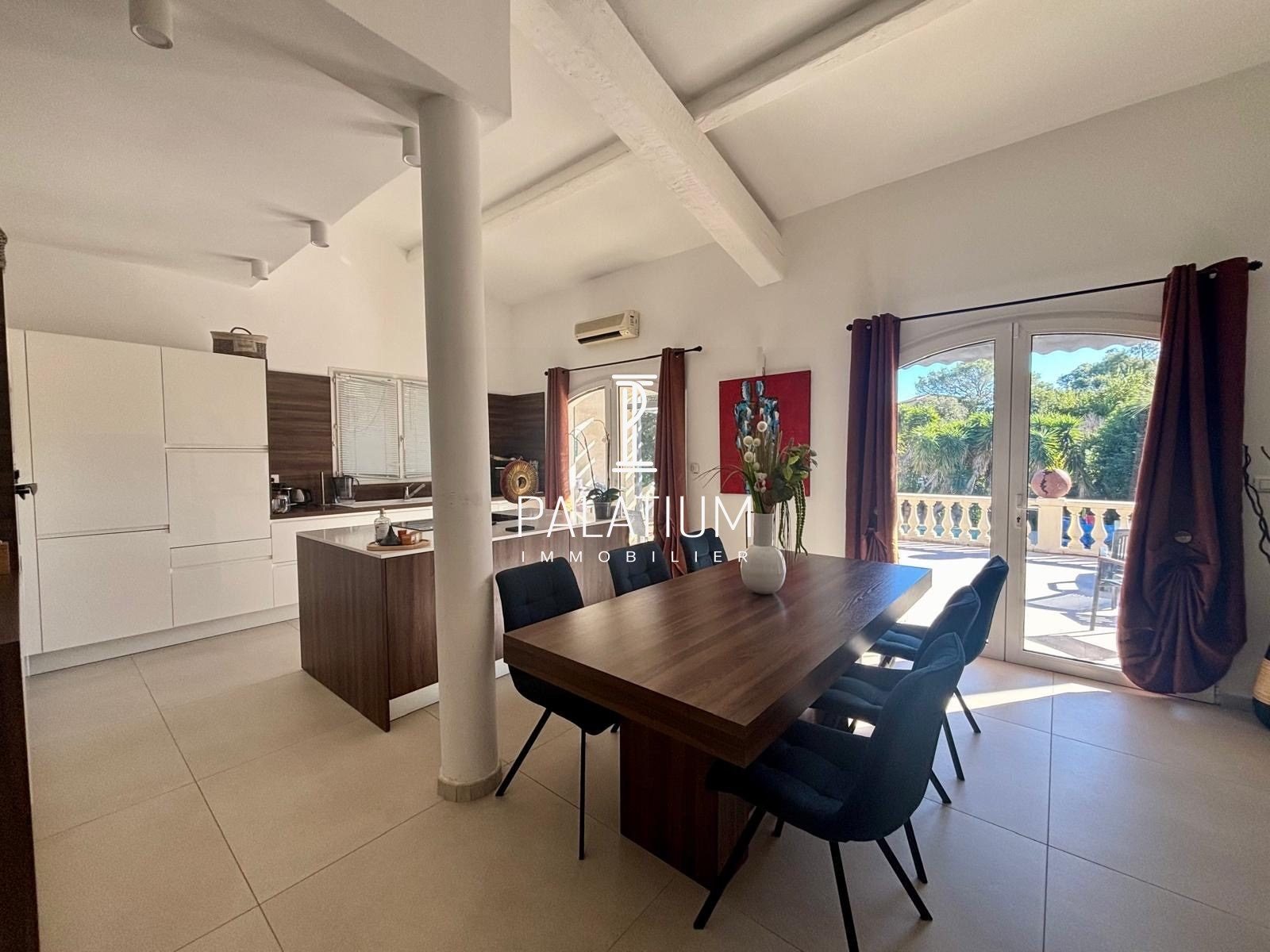 Maison à vendre, 160m², Saint-Raphaël