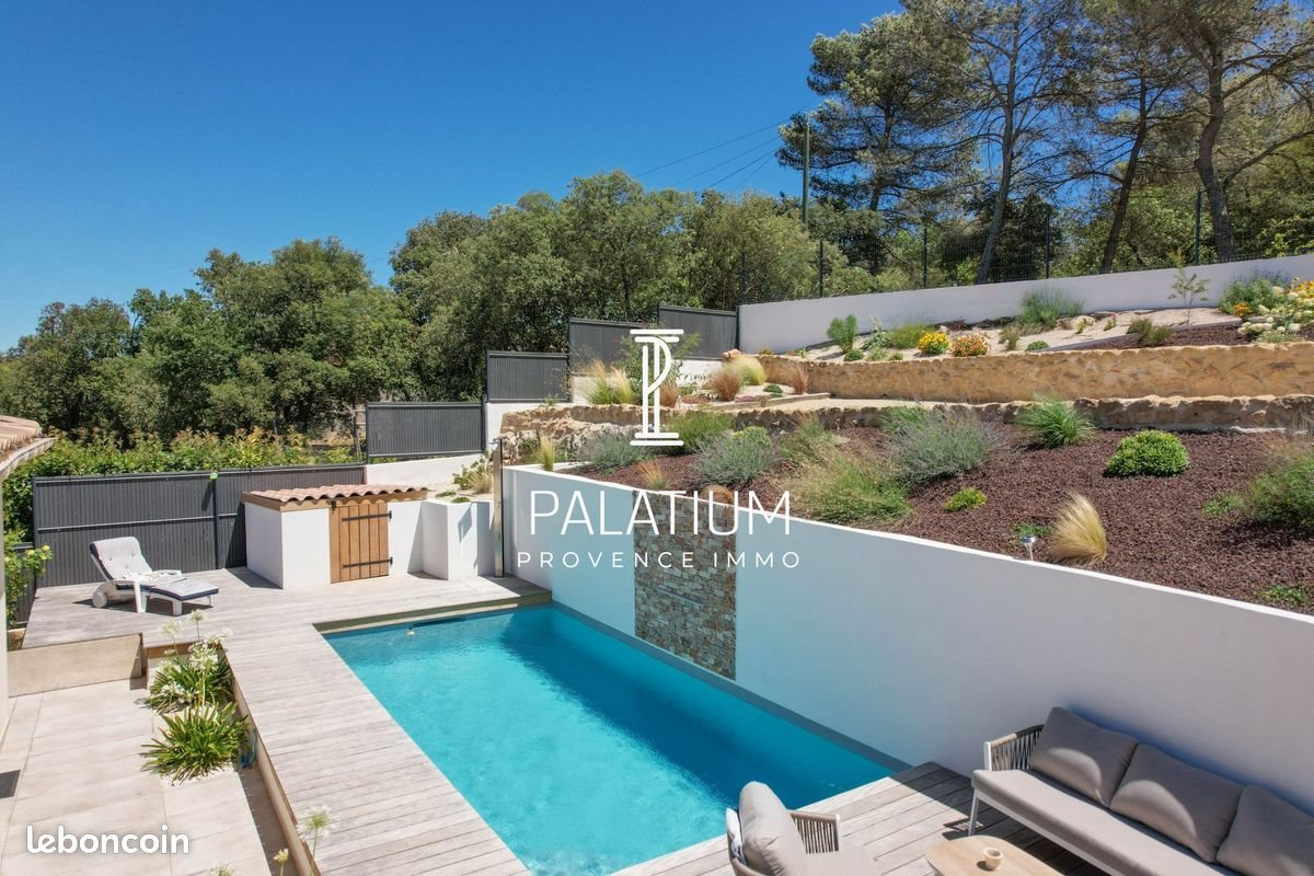Maison à vendre, 233m², Peyrolles-en-Provence