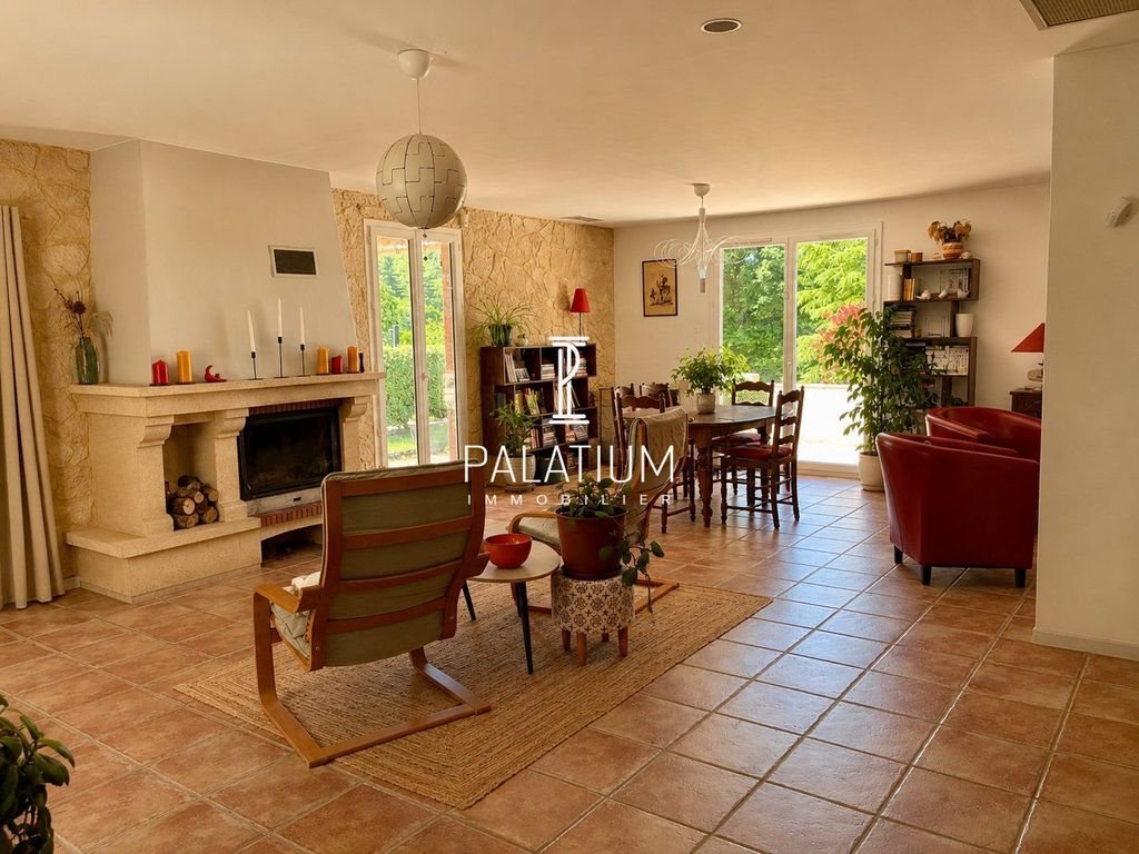 Maison à vendre, 145m², Saint-Michel-l'Observatoire