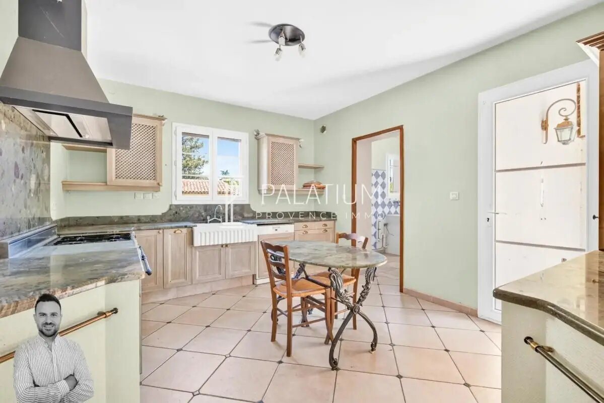 Maison à vendre, 155m², Lambesc