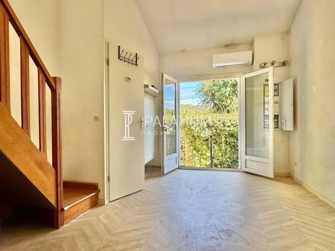 Maison à vendre, 28m², Eyguières