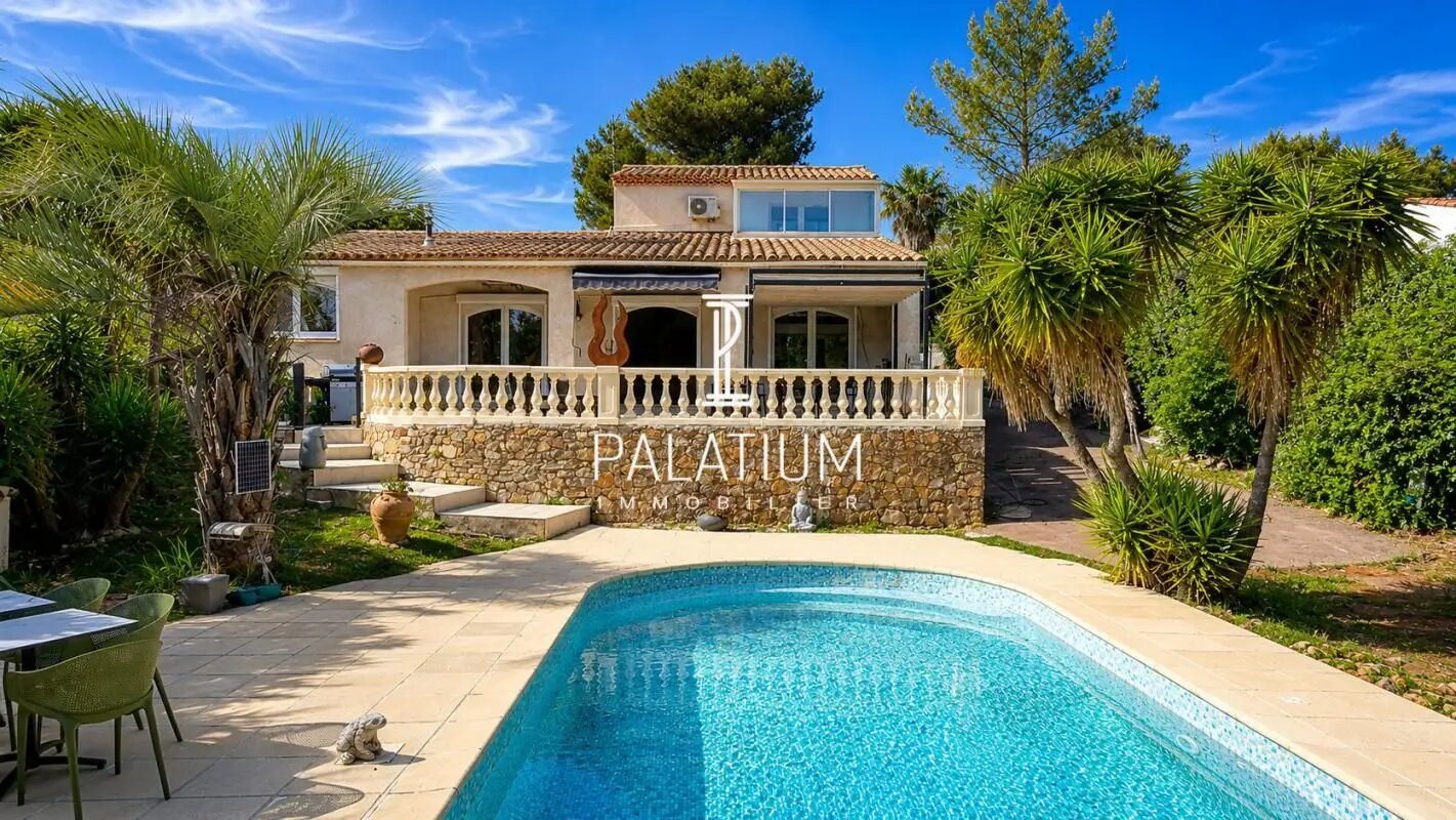 Maison à vendre, 165m², Saint-Raphaël
