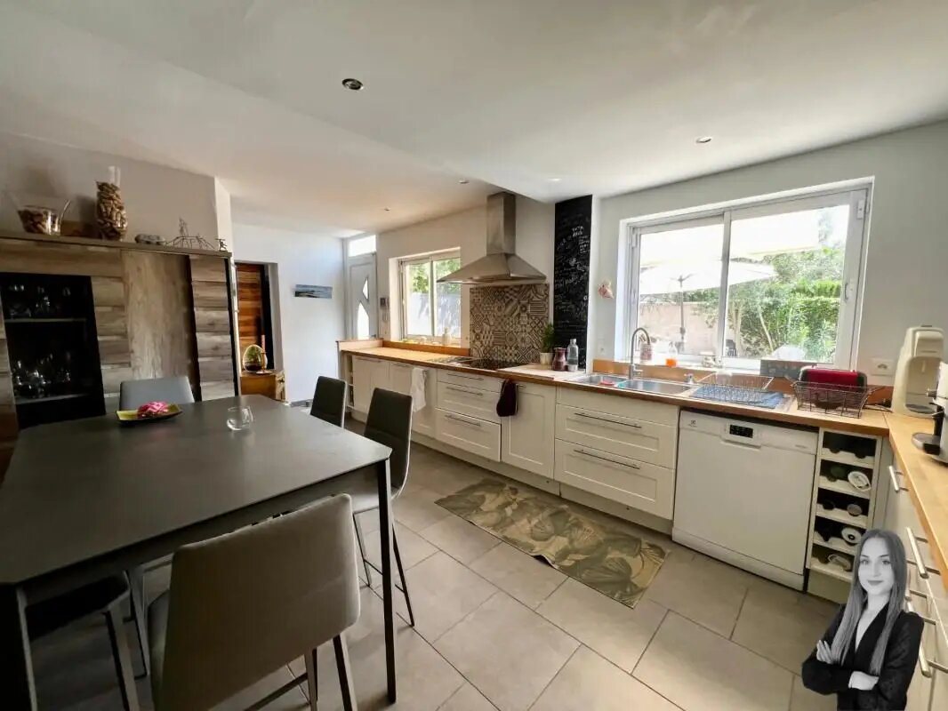 Maison à vendre, 119m², Eyguières