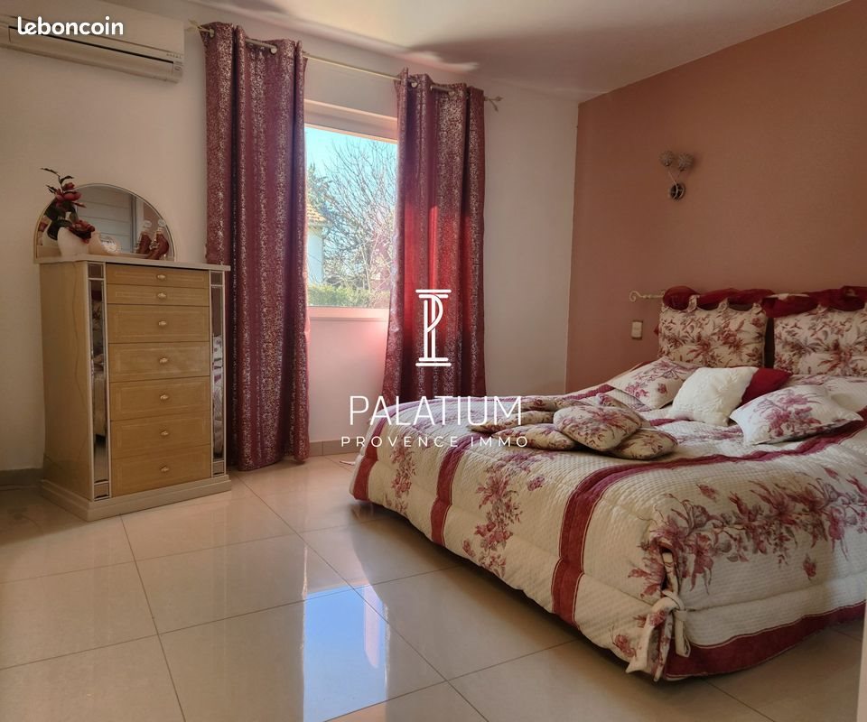 Maison à vendre, 180m², Marignane
