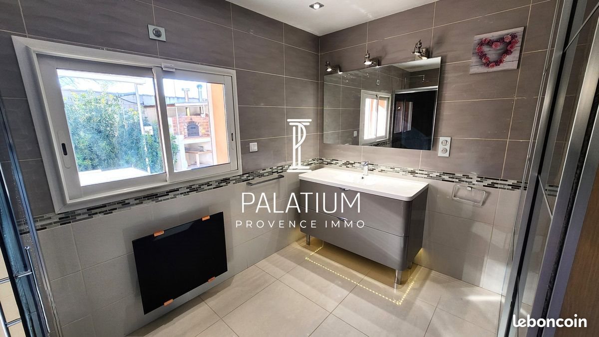Maison à vendre, 180m², Marignane