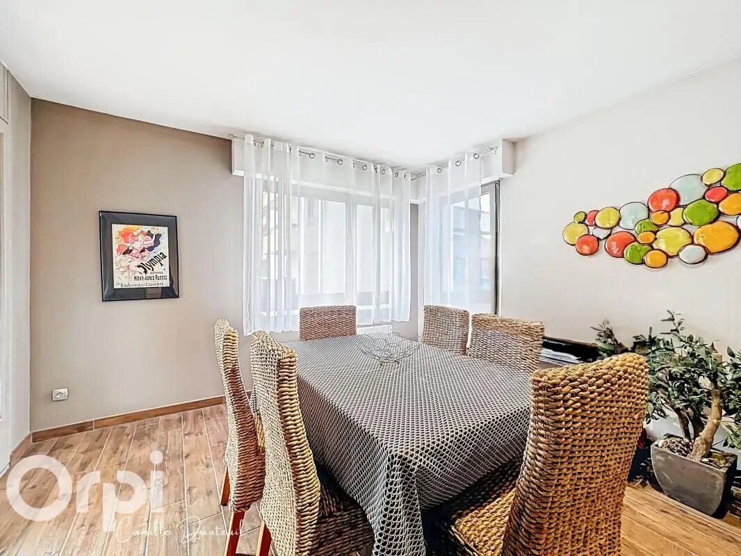 Appartement à vendre, 70m², Cluses