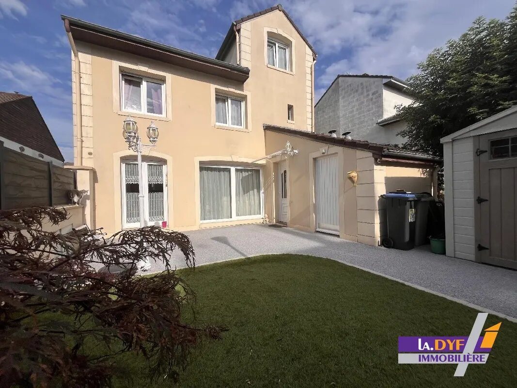 Maison à vendre, 95m², Saint-Soupplets