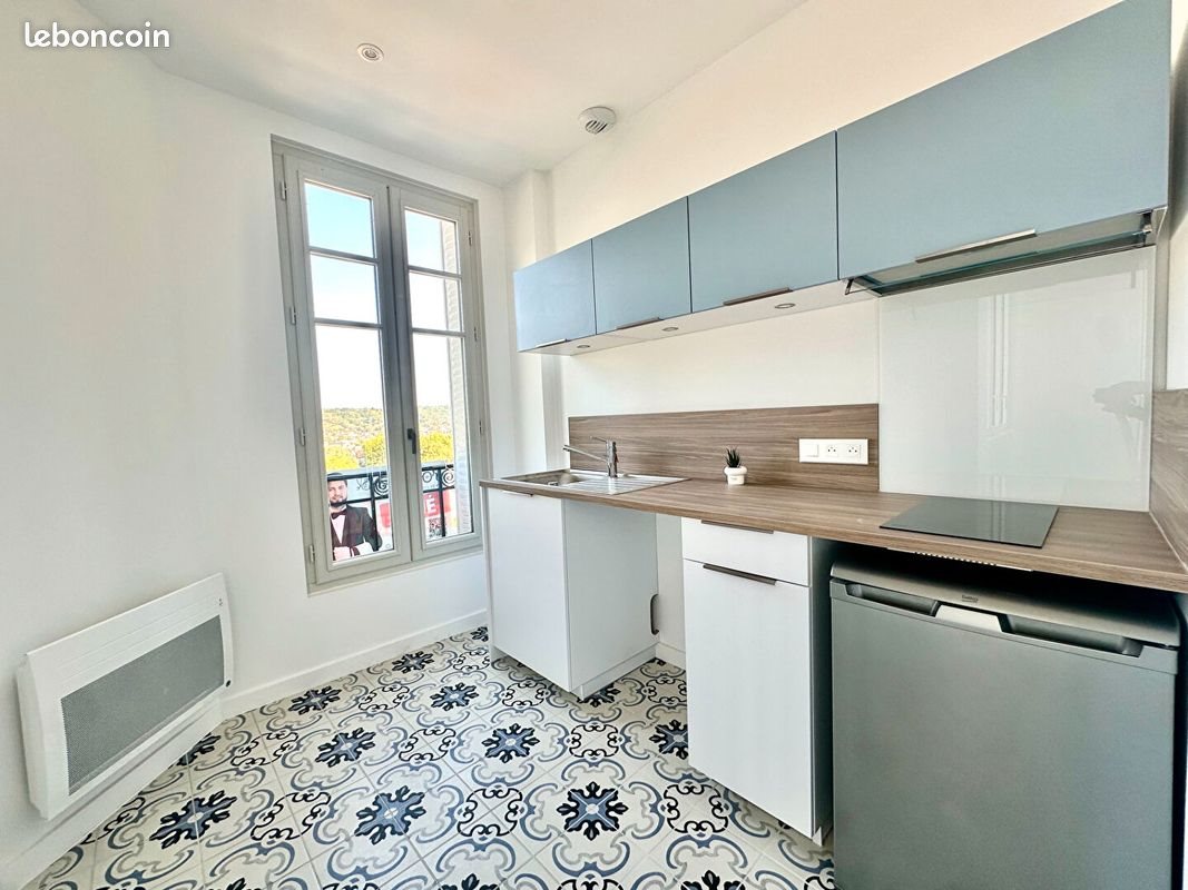 Appartement à louer, 29m², Brive-la-Gaillarde