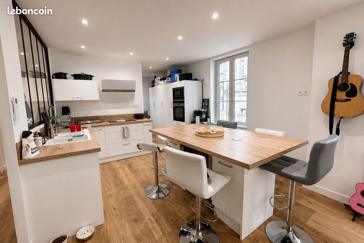 Appartement à louer, 123m², Brive-la-Gaillarde