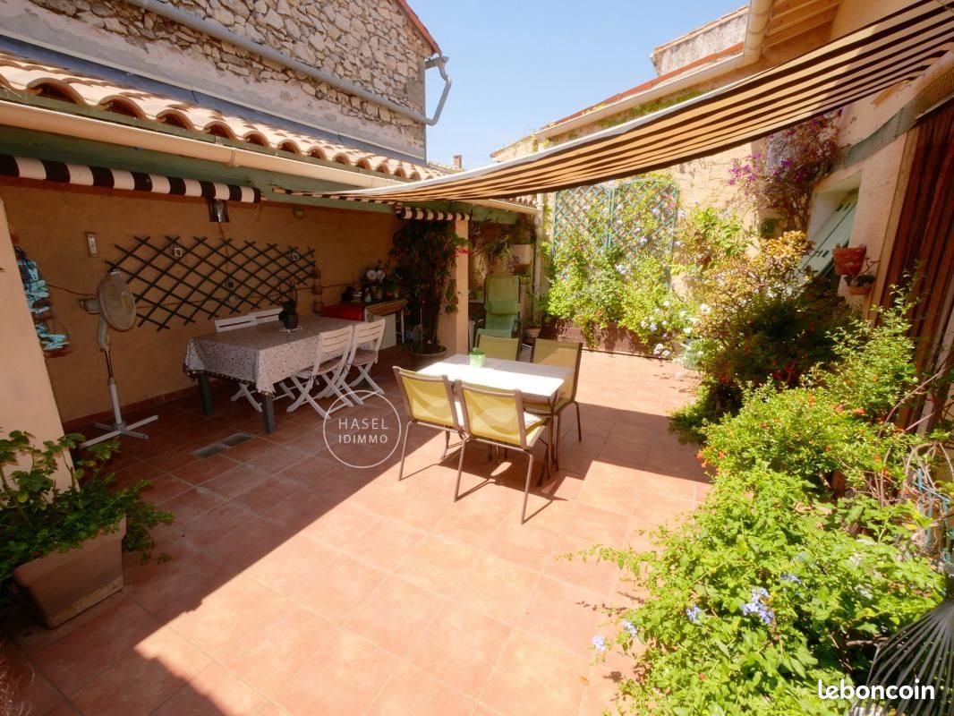 Maison à vendre, 101m², Pomérols