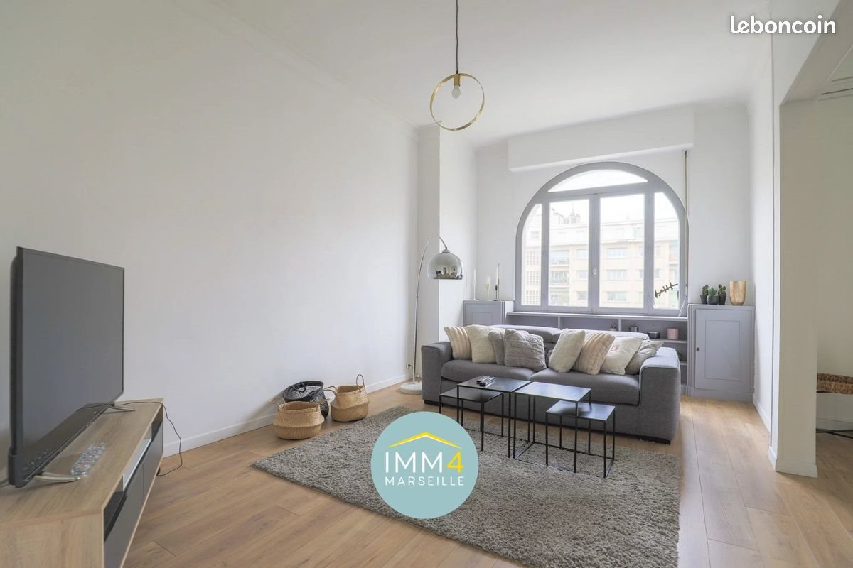 Appartement à louer, 100m², Marseille 8ème