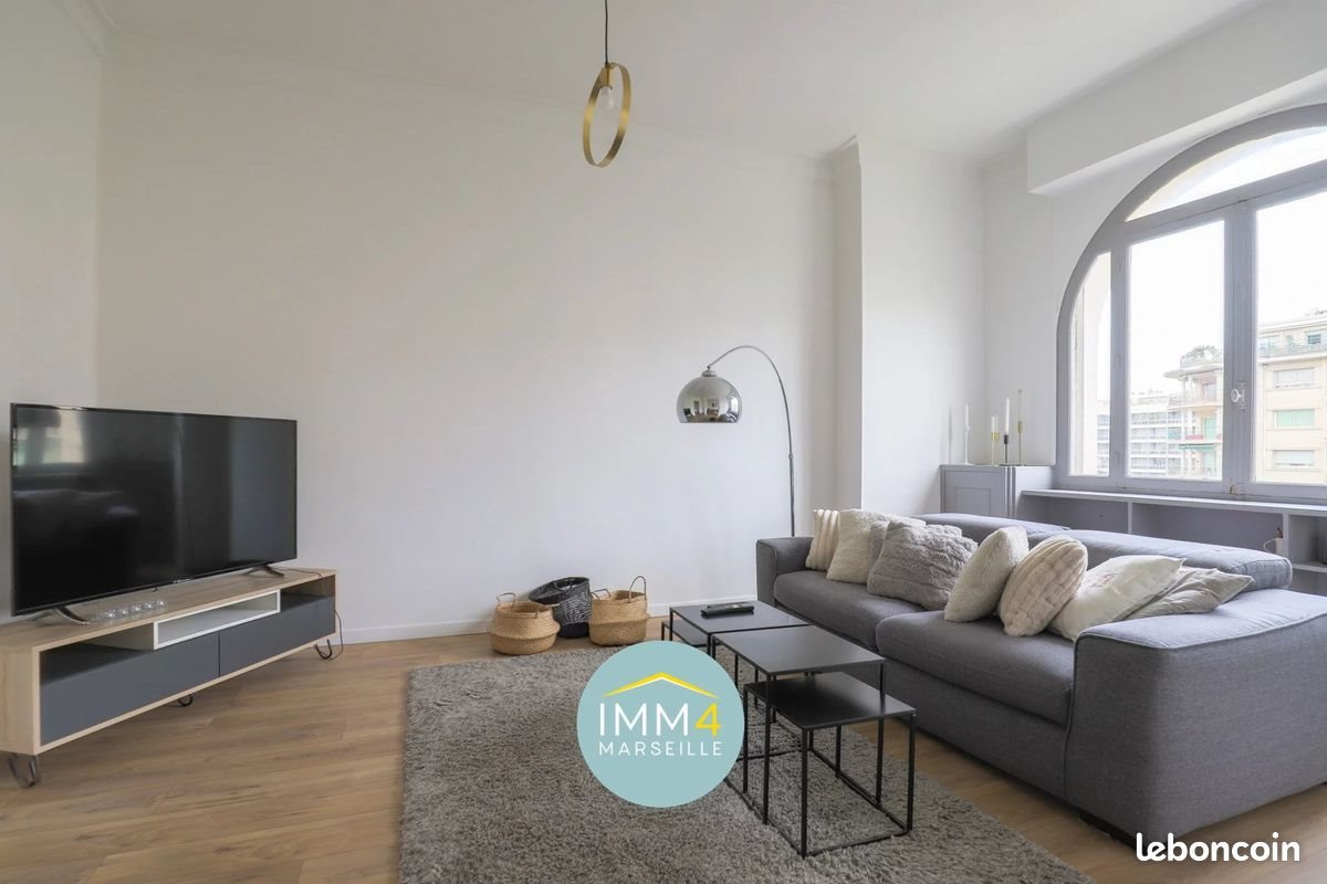 Appartement à louer, 100m², Marseille 8ème