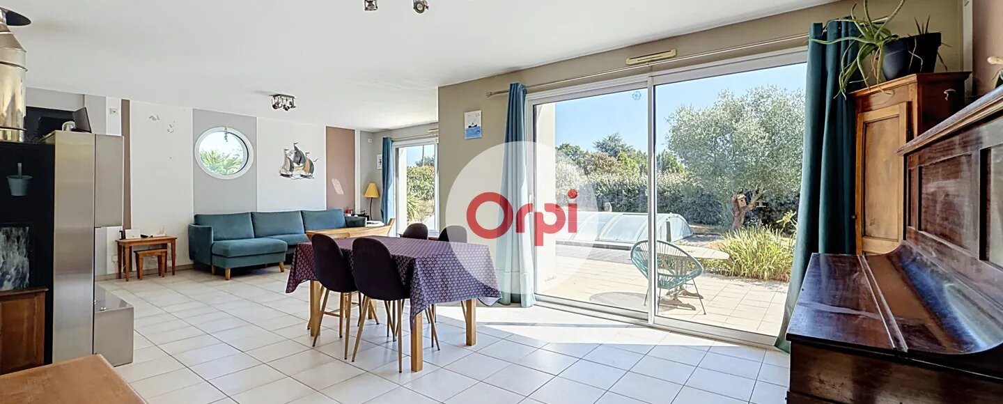 Maison à vendre, 120m², Theix
