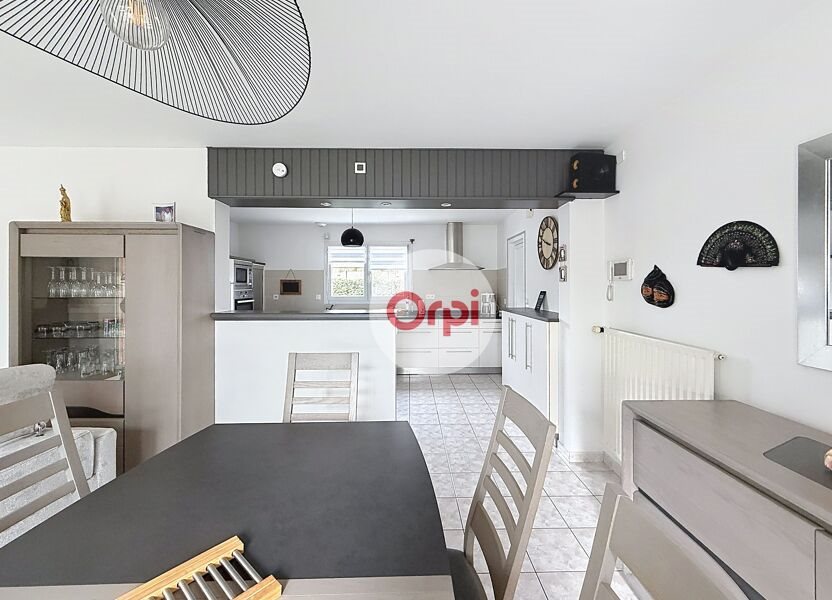 Maison à vendre, 165m², Theix