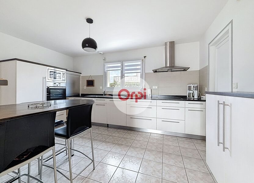 Maison à vendre, 165m², Theix