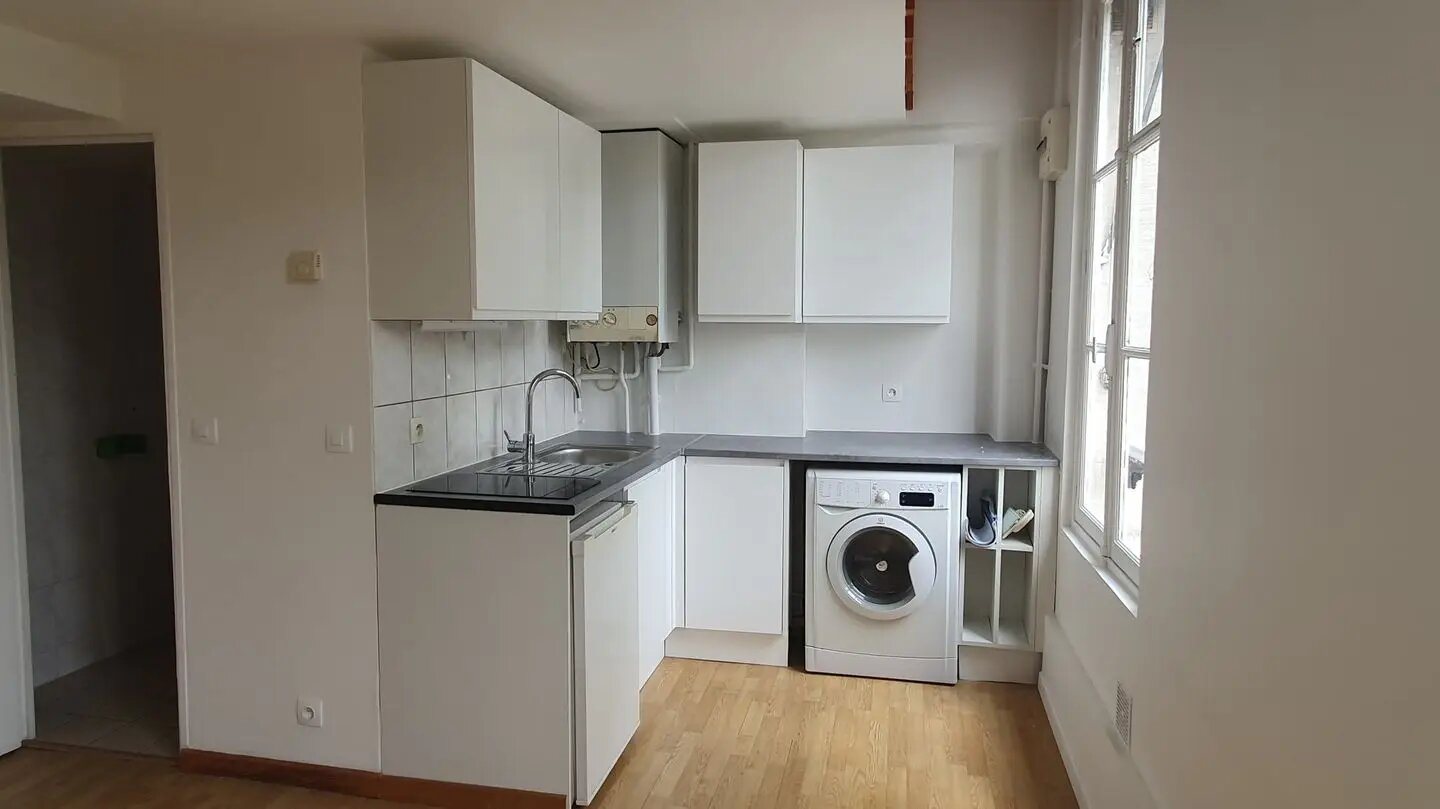 Appartement à louer, 16m², Versailles