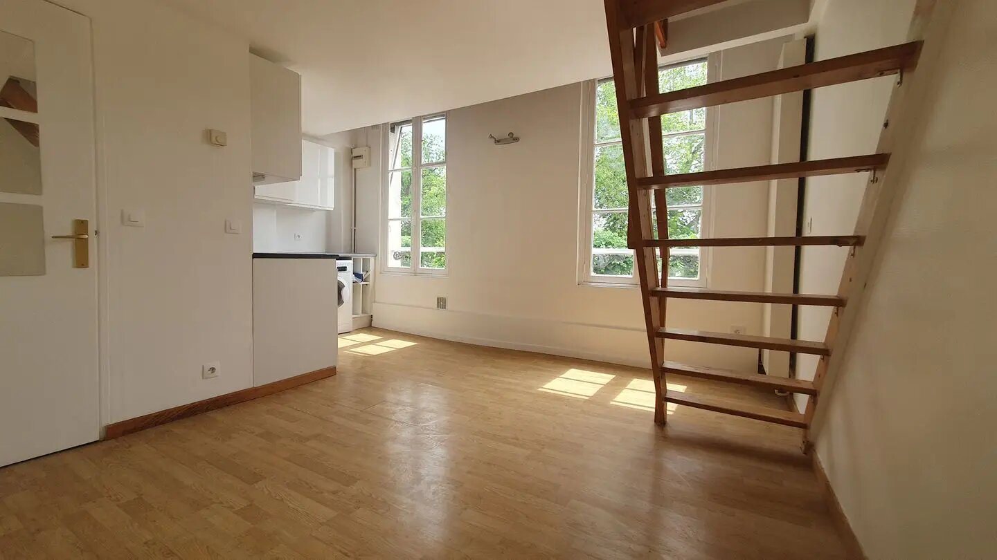 Appartement à louer, 16m², Versailles