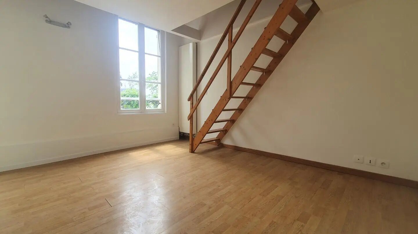 Appartement à louer, 16m², Versailles
