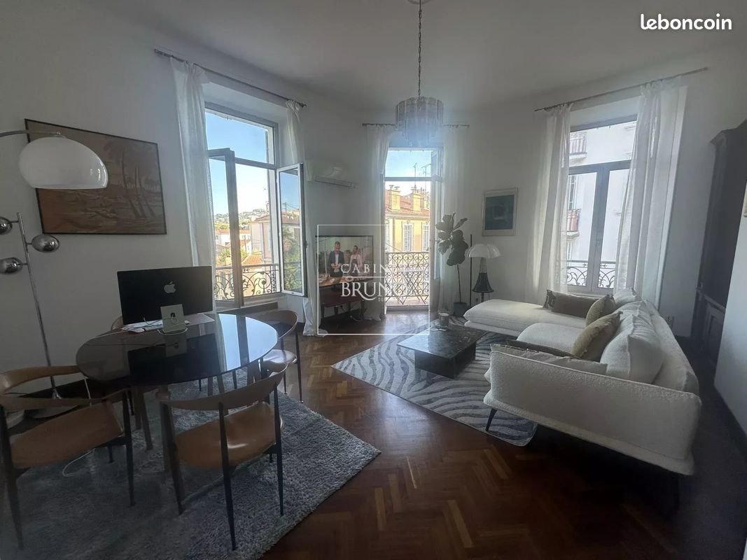 Appartement à louer, 67m², Cannes