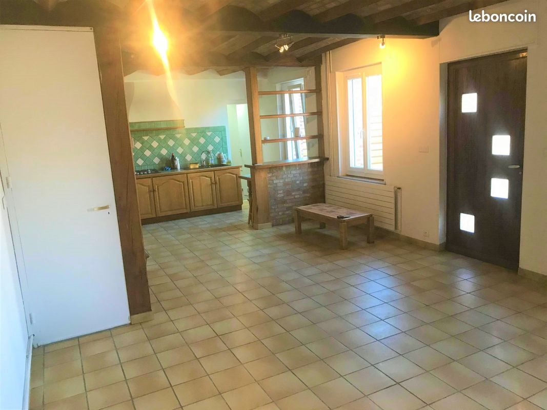 Maison à louer, 65m², Quarouble