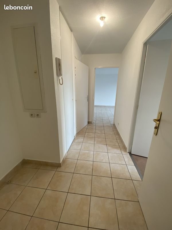 Appartement à louer, 47m², Anzin