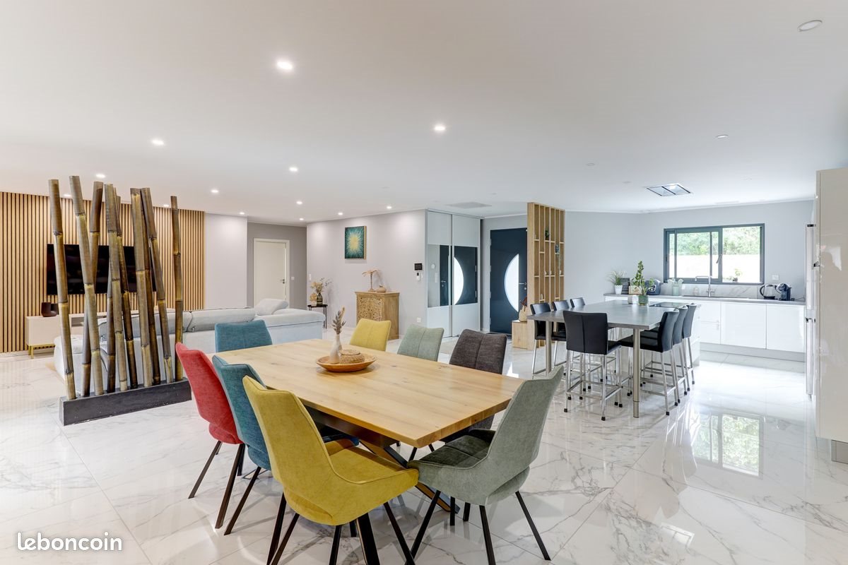 Maison à vendre, 204m², Orléat