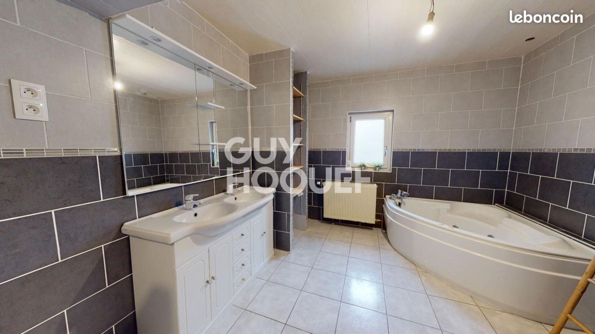 Maison à vendre, 190m², Valmont