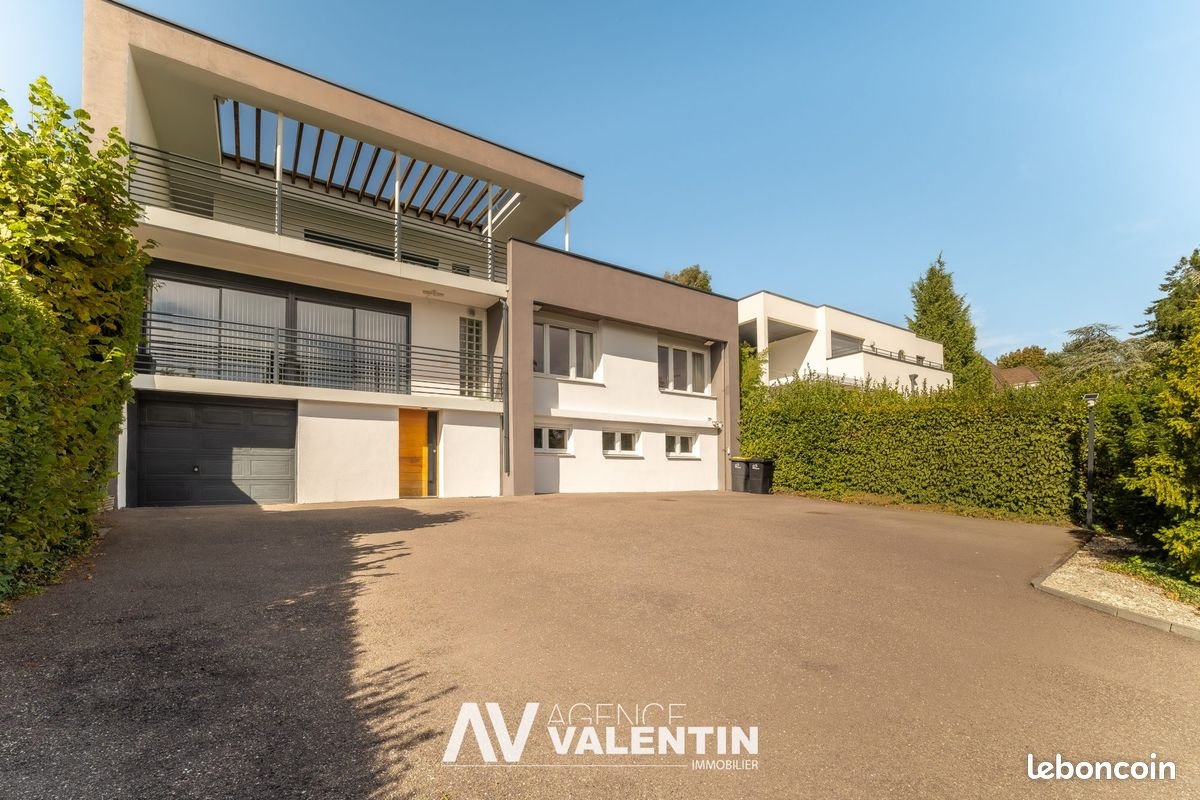Maison à vendre, 190m², Scy-Chazelles