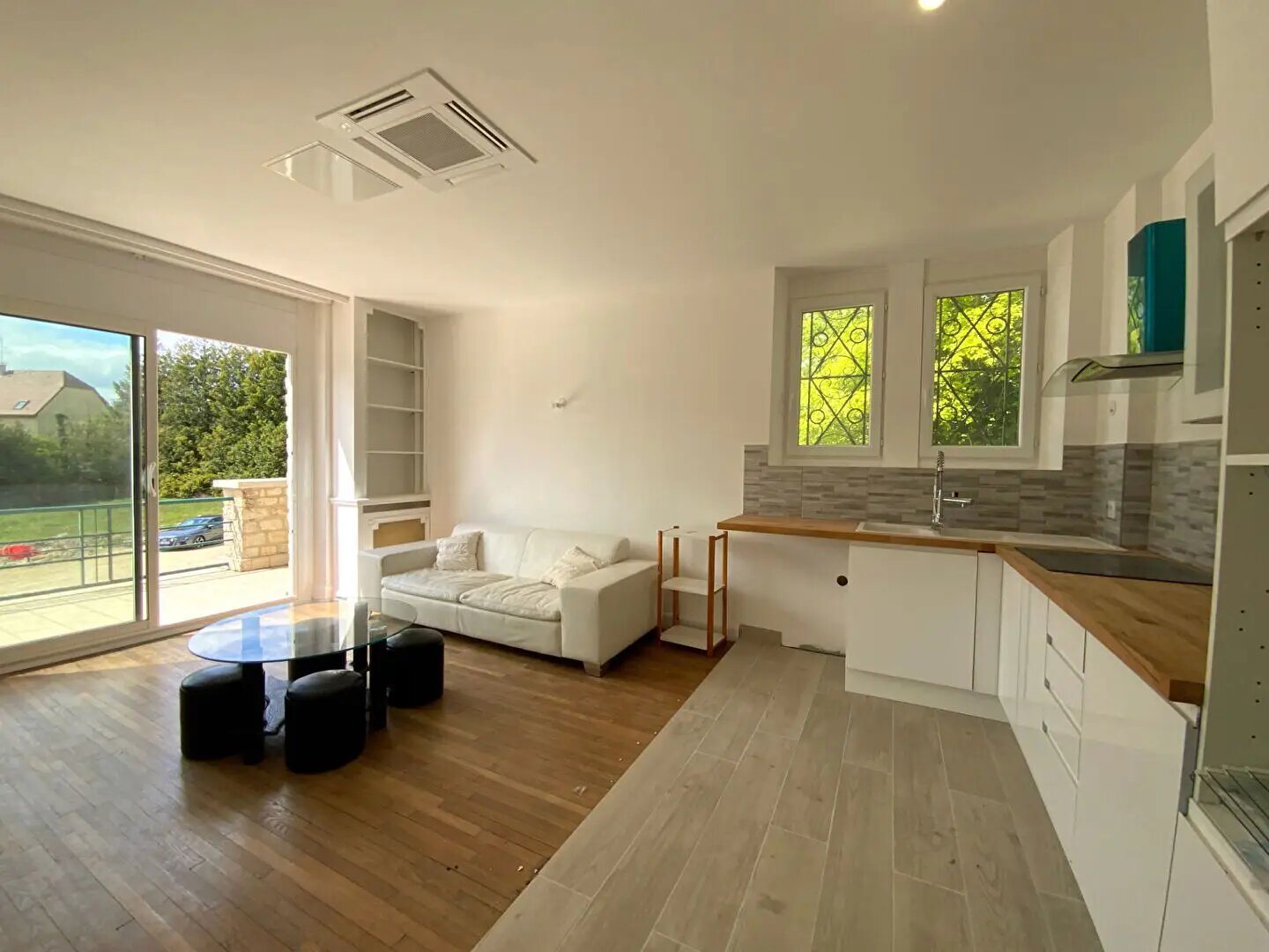 Appartement à vendre, 50m², Pont-Sainte-Marie