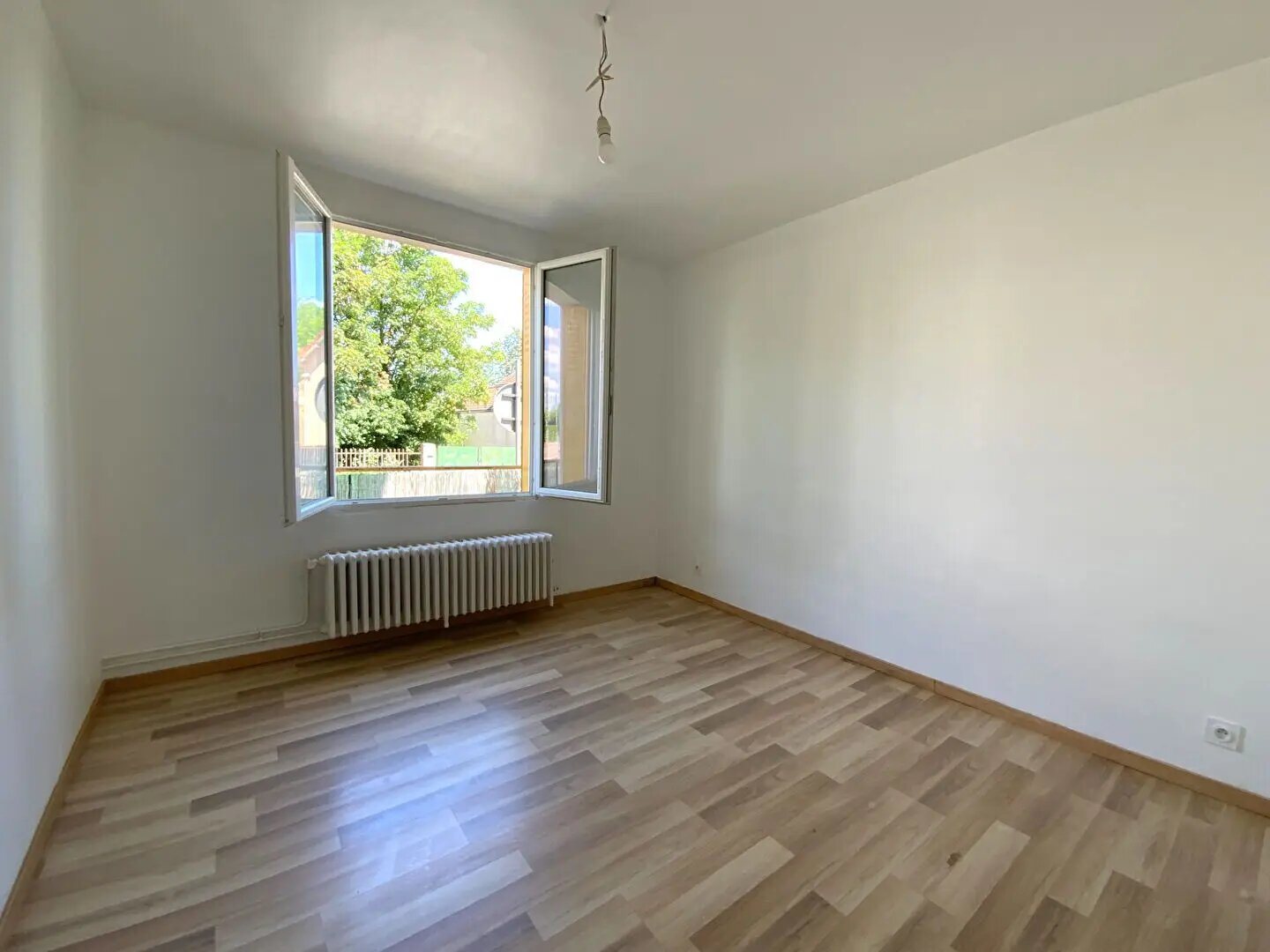Appartement à vendre, 220m², La Chapelle-Saint-Luc