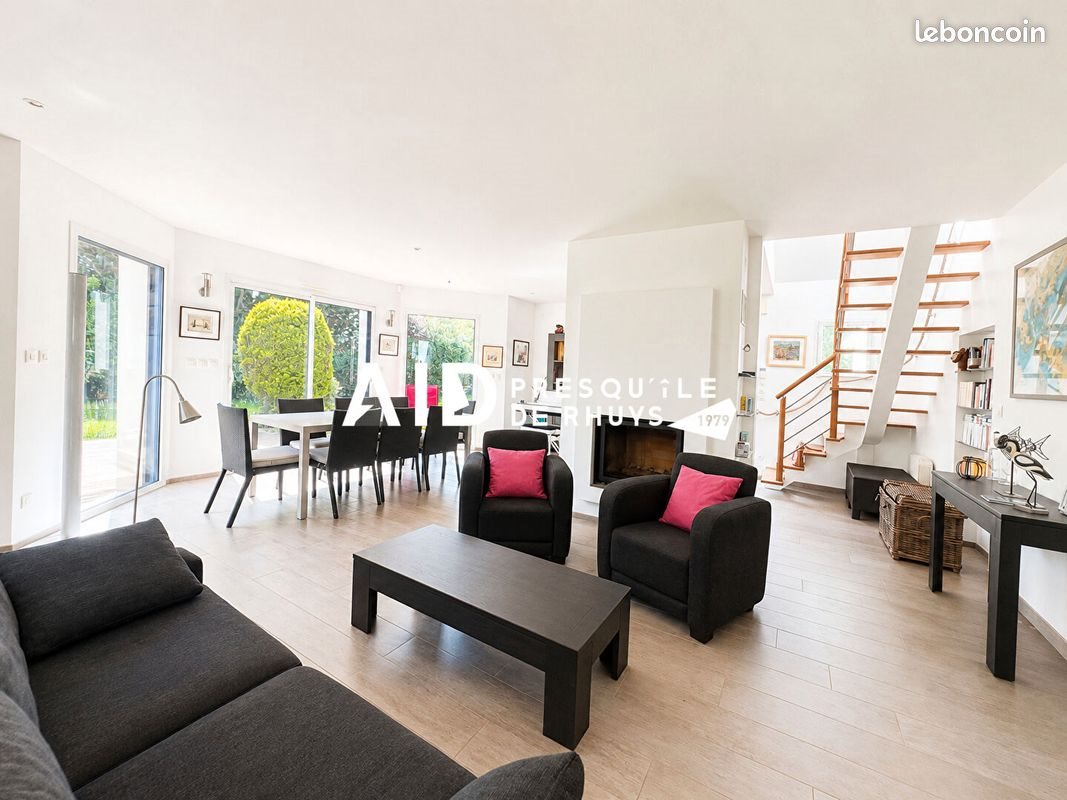 Maison à vendre, 119m², Le Tour-du-Parc