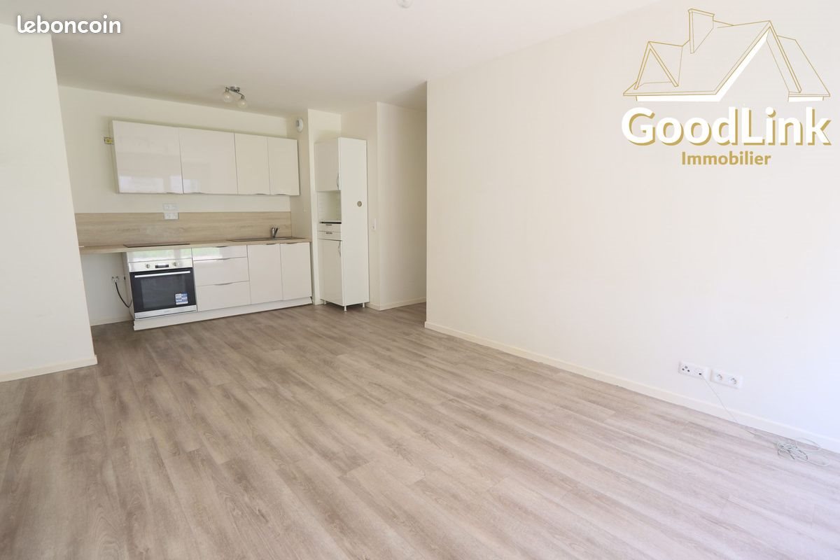 Appartement à vendre, 57m², Saint-Fargeau-Ponthierry