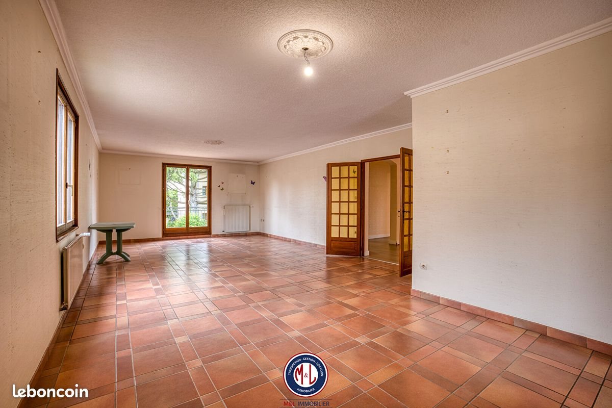 Maison à vendre, 270m², Longeville-lès-Metz
