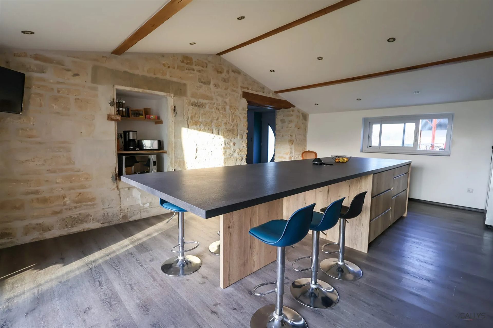 Maison à vendre, 245m², Saint-Savinien