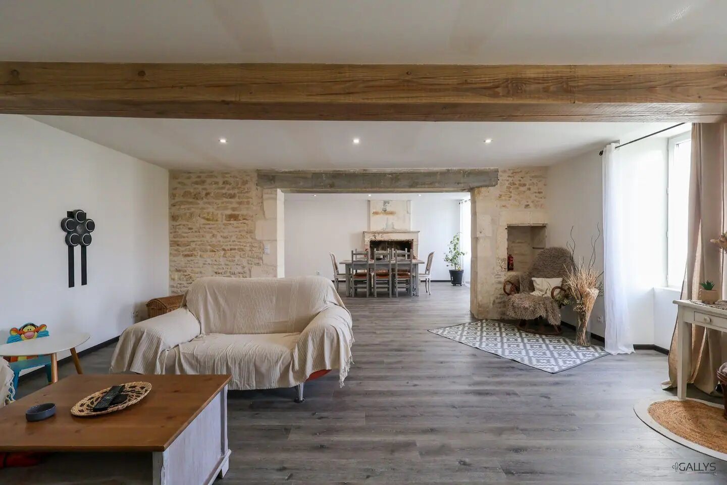 Maison à vendre, 245m², Saint-Savinien