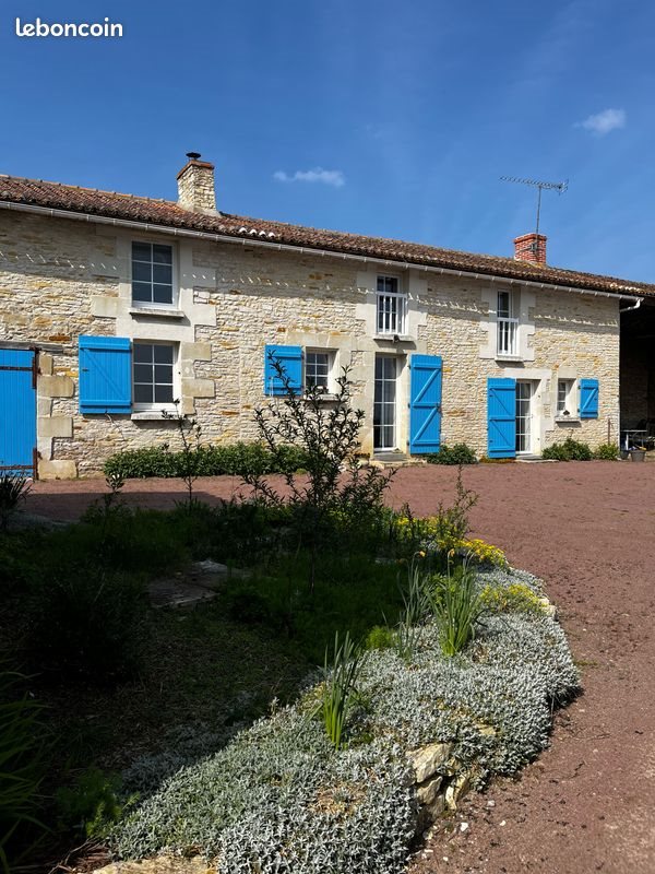 Maison à vendre, 104m², Saint-Jean-de-Sauves