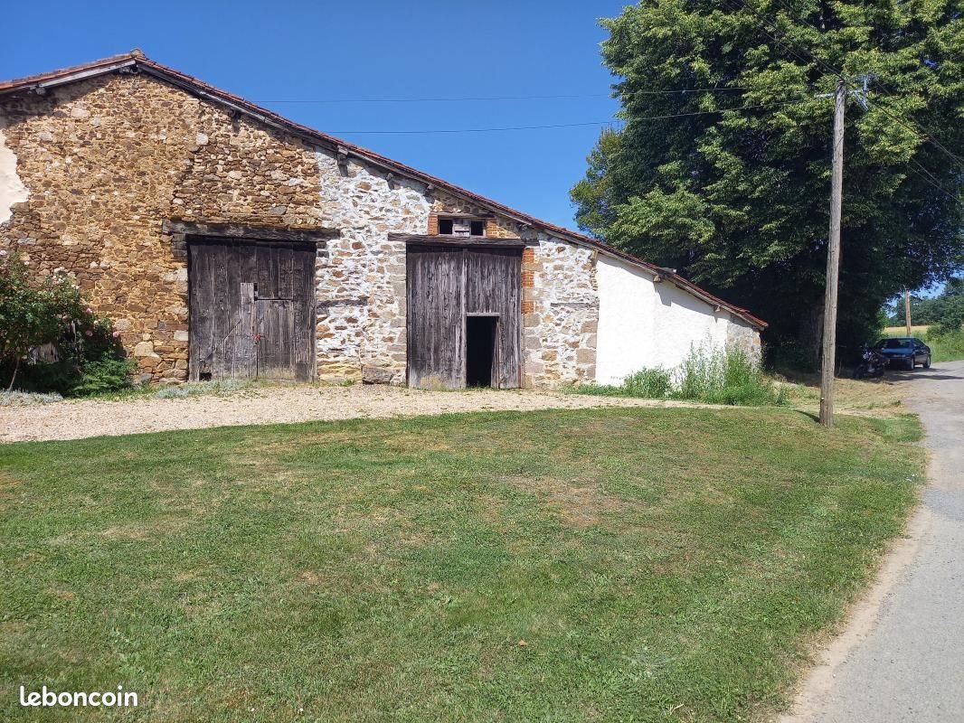 Maison à vendre, 220m², Saulgond