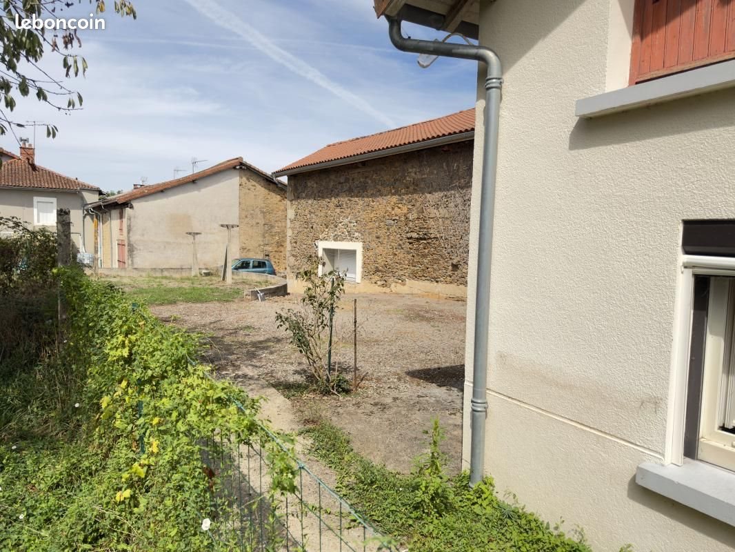 Maison à vendre, 60m², Saillat-sur-Vienne