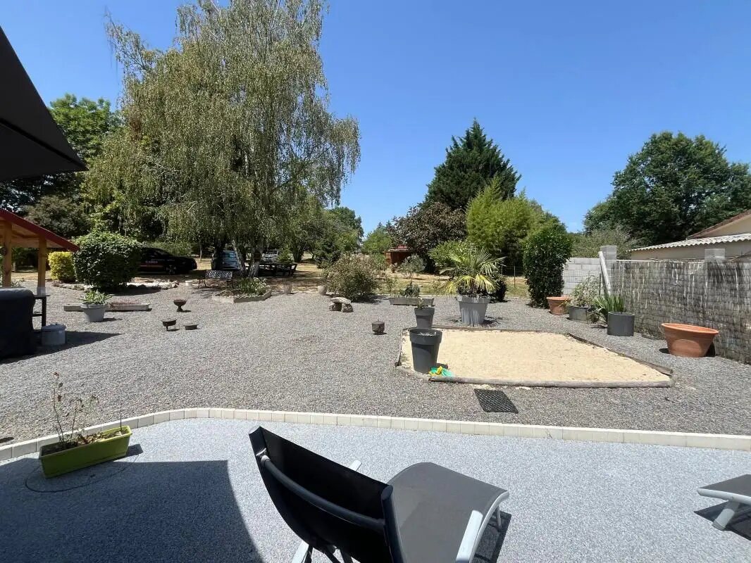 Maison à vendre, 106m², Brigueuil