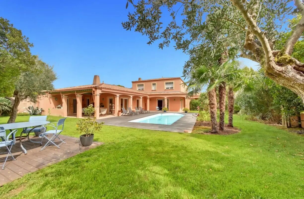 Maison à vendre, 261m², Lagord