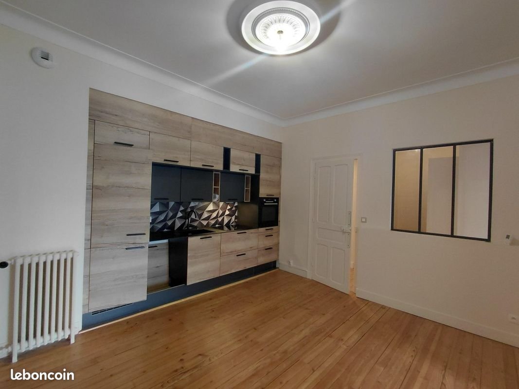 Appartement à louer, 117m², Pau