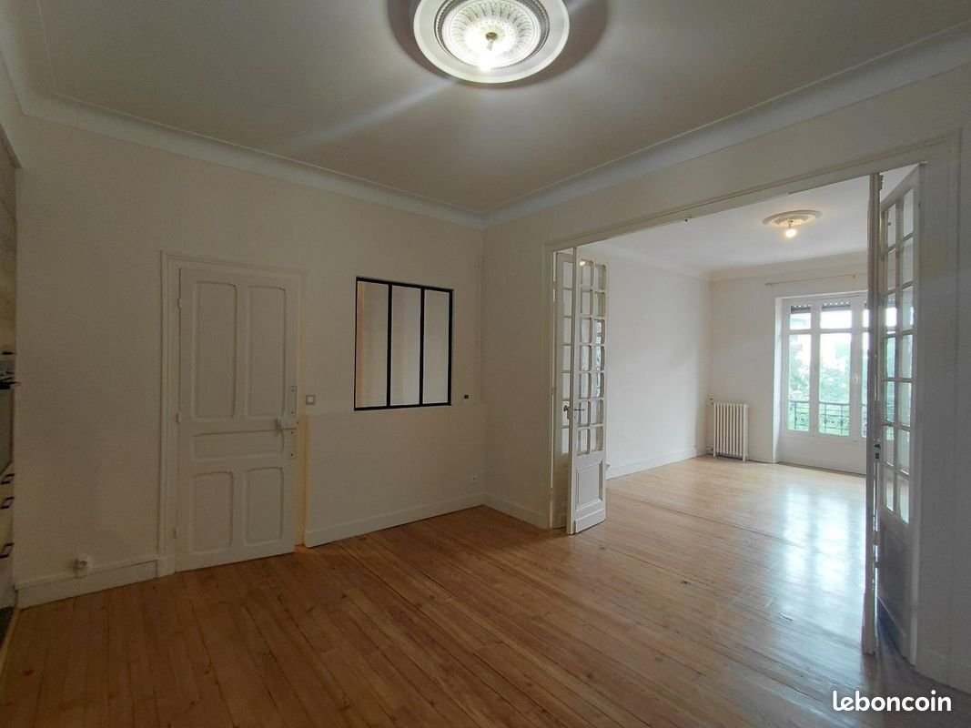 Appartement à louer, 117m², Pau