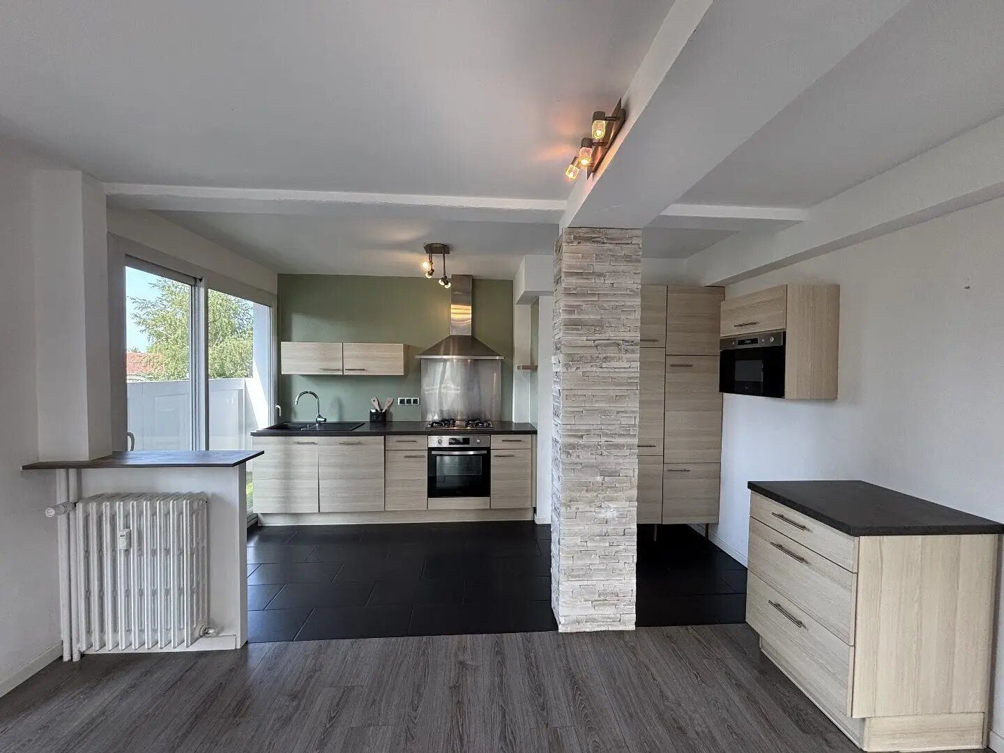 Appartement à louer, 84m², Billère