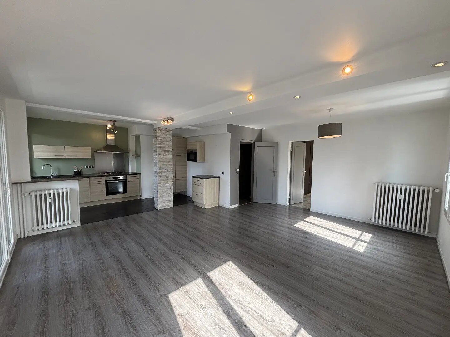 Appartement à louer, 84m², Billère