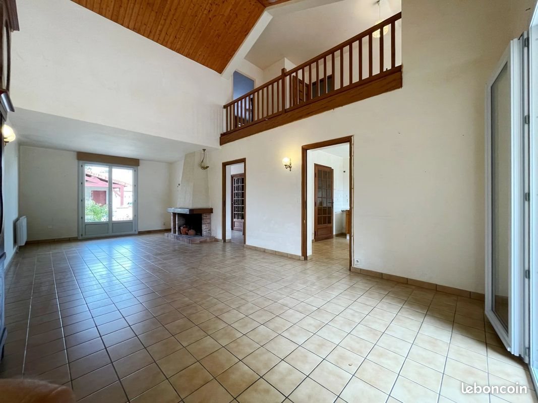Maison à vendre, 177m², Le May-sur-Evre