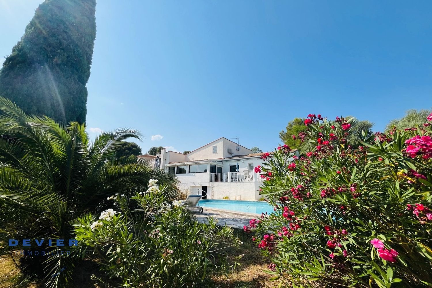 Maison à vendre, 189m², Saint-Geniès-des-Mourgues