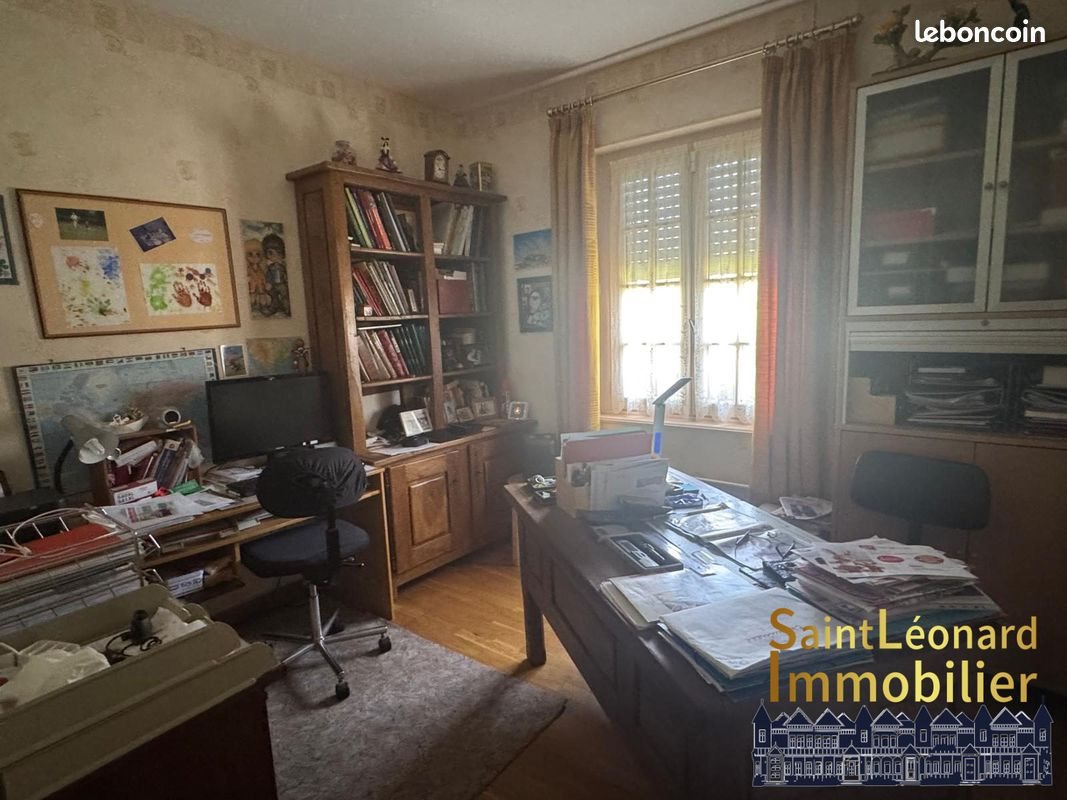 Maison à vendre, 165m², La Bazouge-du-Désert